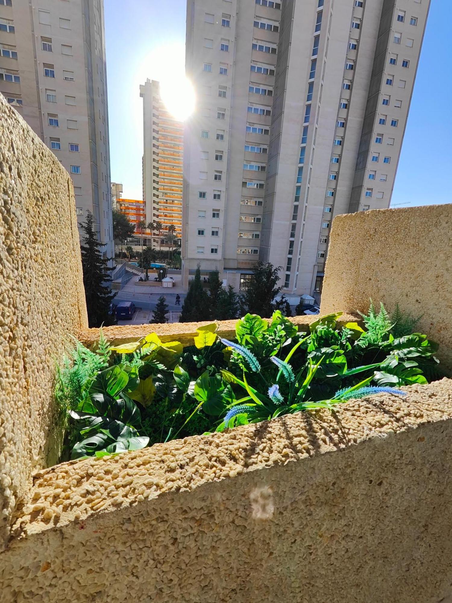 Playa Levante Lux Mar Бенідорм Екстер'єр фото
